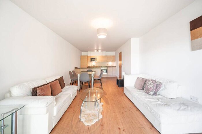 2 Bedroom Flat For Sale In Heritage Avenue, Colindale, London, NW9