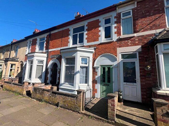 3 Bedroom Terraced House To Rent In Cornwall Road, Kettering, NN16