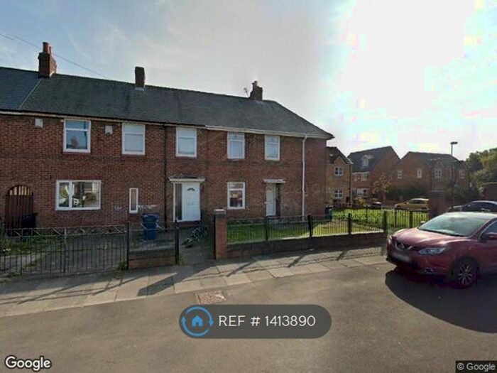 3 Bedroom Semi-Detached House To Rent In Fossway, Newcastle, NE6