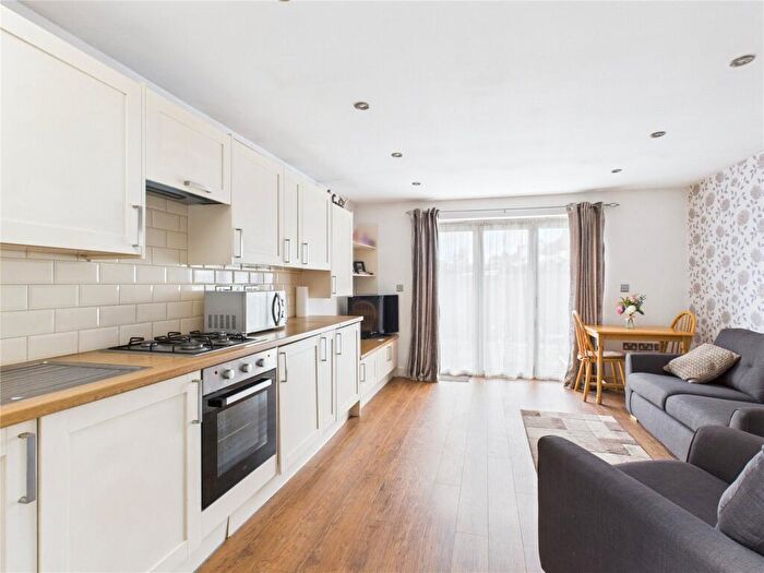 2 Bedroom Bungalow For Sale In Two Mile Hill Road, Kingswood, Bristol, BS15