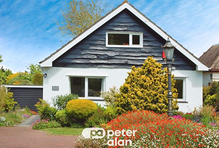 4 Bedroom Detached Bungalow For Sale In Highlight Lane, Barry, CF62