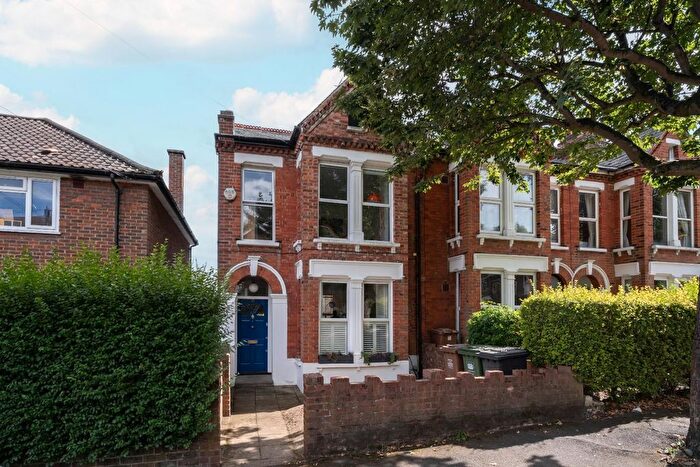 4 Bedroom Property For Sale In Panmure Road, Sydenham, London, SE26