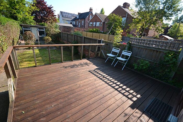 1 Bedroom Flat To Rent In Trent Boulevard, West Bridgford, Nottingham, NG2