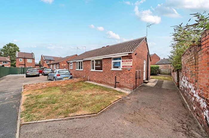 1 Bedroom Semi-Detached Bungalow For Sale In Coupland Road, Selby, YO8