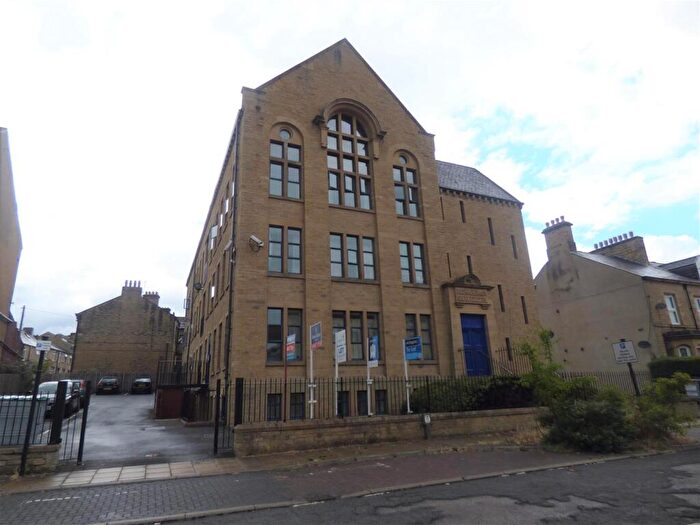 1 Bedroom Apartment To Rent In The Lofts, Water Street, Huddersfield, HD1