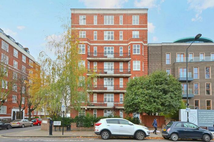 2 Bedroom Apartment To Rent In Melina Court, Grove End Road, St John's Wood, London, NW8