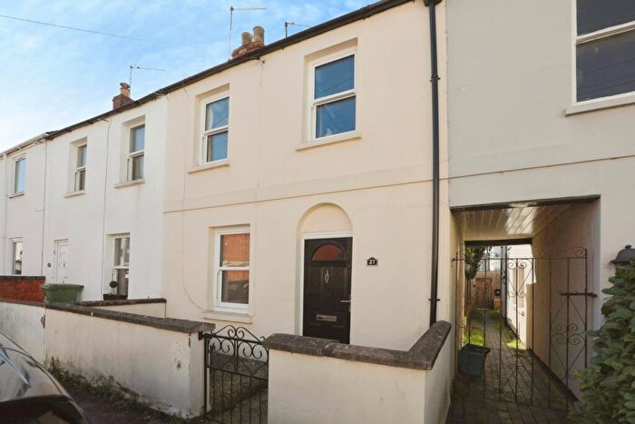 2 Bedroom Terraced House For Sale In E\Xmouth Street, Cheltenham, Gloucestershire, GL53