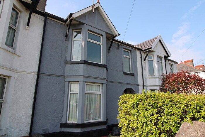 2 Bedroom Flat For Sale In Newton Nottage Road, Porthcawl, CF36
