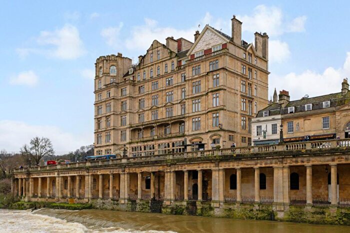 1 Bedroom Flat For Sale In Grand Parade, Bath, BA2