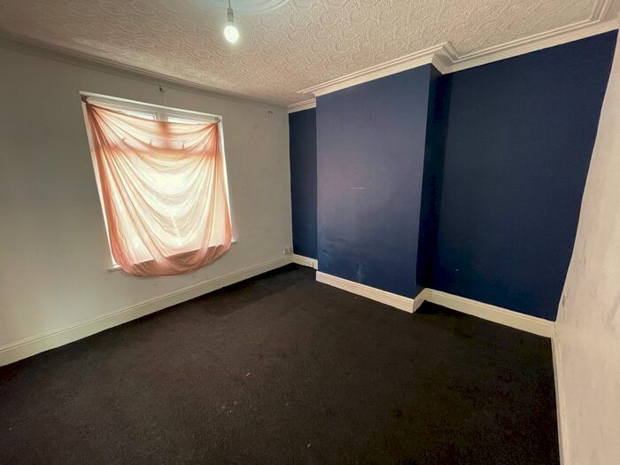 2 Bedroom Terraced House To Rent In Ellerton Road, Sheffield, S5