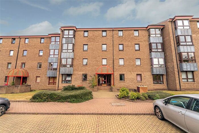2 Bedroom Flat For Sale In Sienna Gardens, Edinburgh, EH9