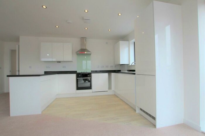 2 Bedroom Apartment To Rent In Waterside Way, NG2