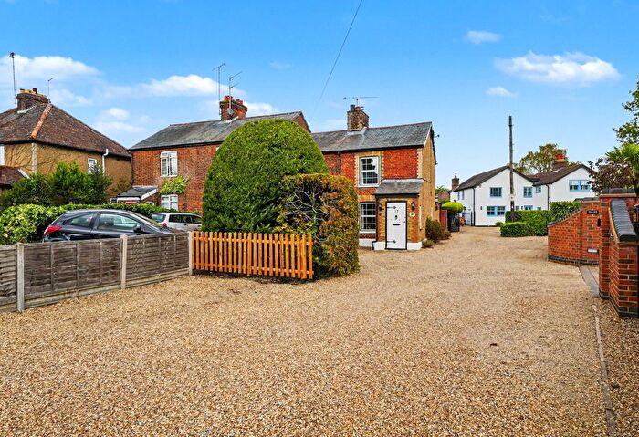 2 Bedroom End Of Terrace House For Sale In London Road, Woolmer Green, Hertfordshire, SG3