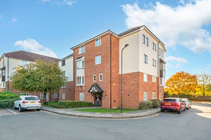 Studio To Rent In Elmore Close, Alperton, Wembley, HA0