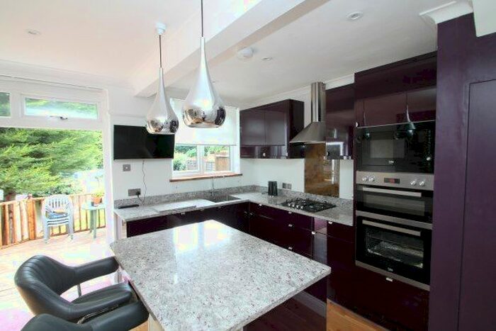 3 Bedroom Property To Rent In Roke Road, Kenley, CR8