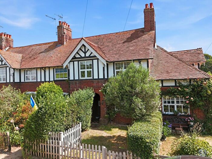 3 Bedroom Terraced House For Sale In The Street, Bawdsey, IP12