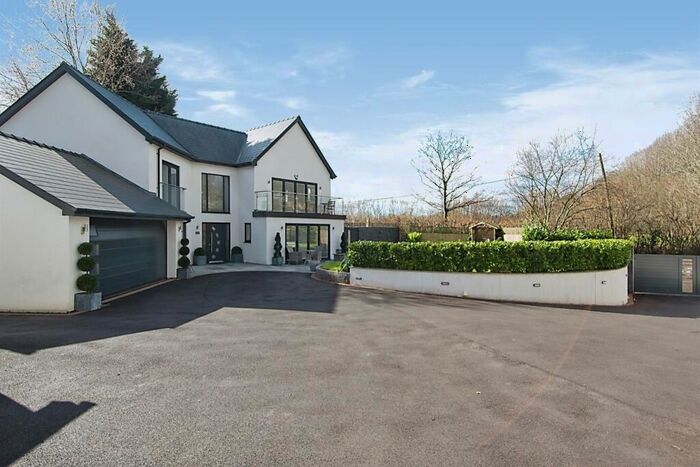 4 Bedroom Detached House For Sale In Church Lane, Coedkernew, Newport, NP10