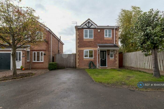 3 Bedroom Detached House To Rent In Parkgate, Hucknall, Nottingham, NG15