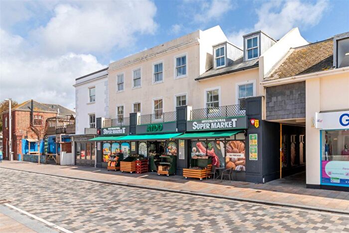 2 Bedroom Flat To Rent In Portland Road, Worthing, BN11