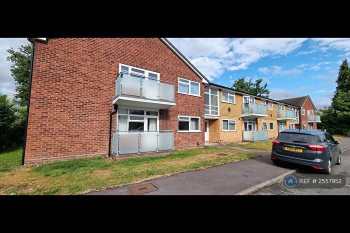 3 Bedroom Flat To Rent In Henleydale, Shirley, Solihull, B90