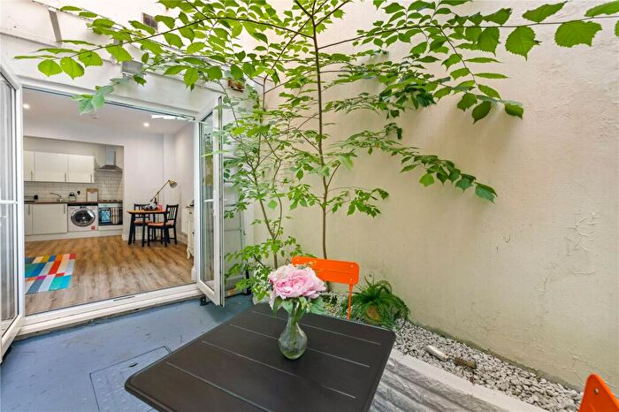 2 Bedroom Apartment For Sale In Albert Road, Brighton, East Sussex, BN1 - Photo 8