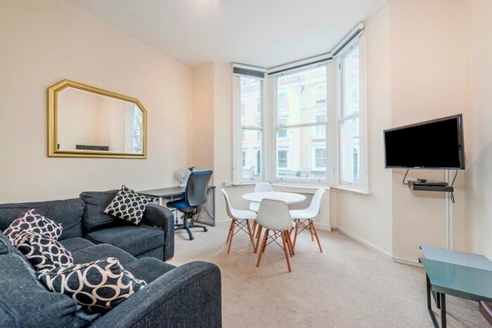 2 Bedroom Flat To Rent In Finborough Road, London, SW10