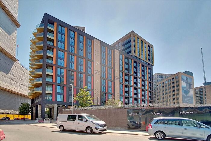 2 Bedroom Apartment To Rent In Haines House, The Residence, Nine Elms, SW11