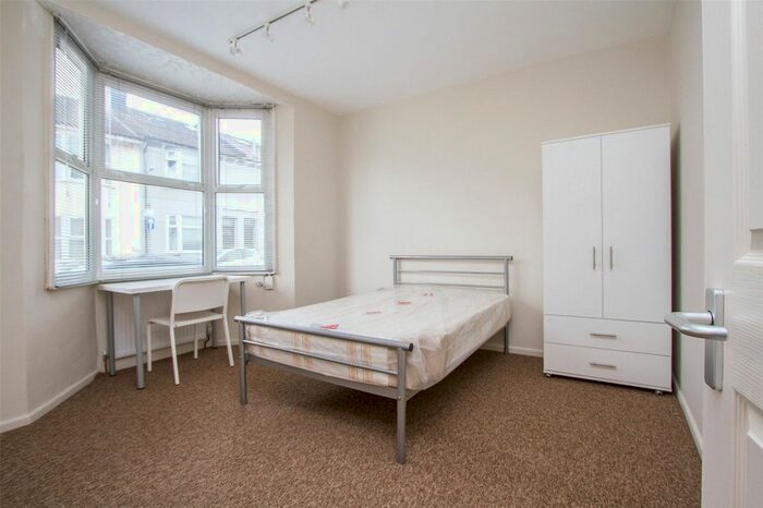 5 Bedroom Detached House To Rent In Edinburgh Road, Brighton, East Sussex, BN2