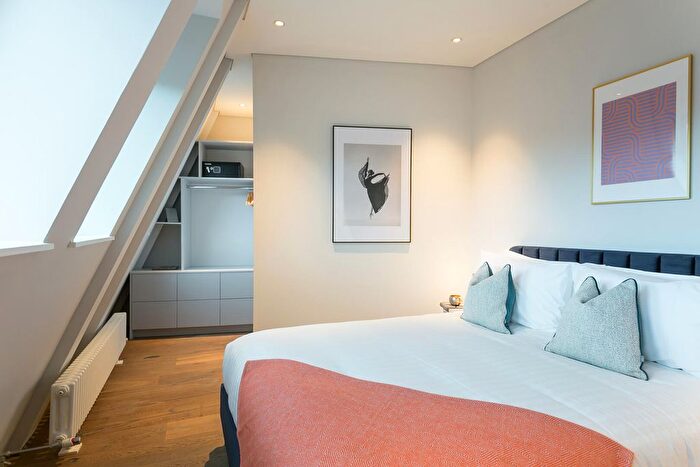 1 Bedroom Flat To Rent In Clink Street, London, SE1