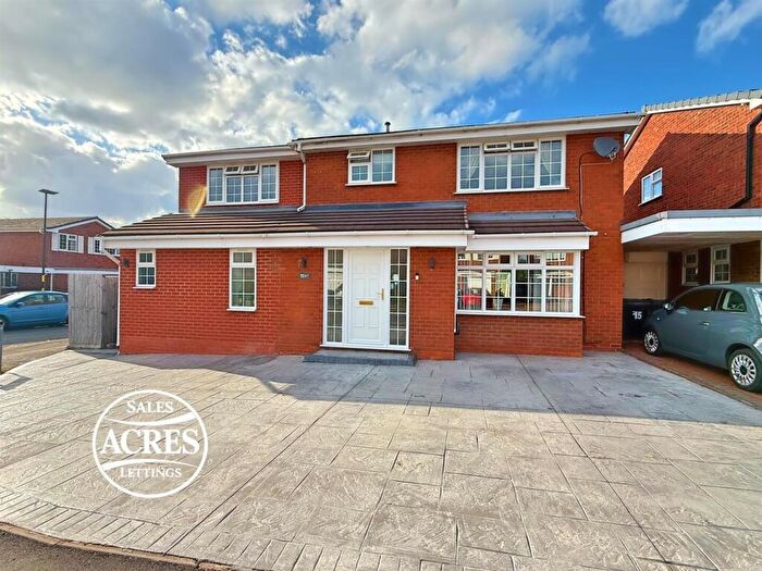4 Bedroom Detached House For Sale In Weymouth Drive, Four Oaks, Sutton Coldfield, B74