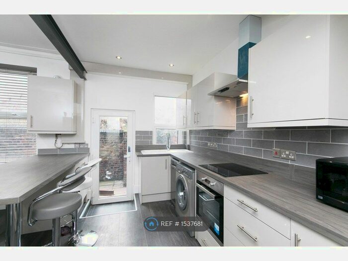 5 Bedroom Terraced House To Rent In Empress Road, Kensington, Liverpool, L7