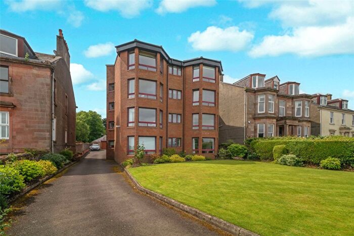 1 Bedroom Flat For Sale In Esplanade, Greenock, Inverclyde, PA16