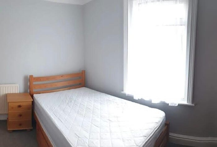 1 Bedroom House To Rent In Ensbury Park Road, Bournemouth, BH9