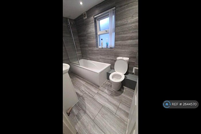 3 Bedroom Terraced House To Rent In Burns Street, Bootle, L20