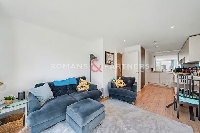 1 Bedroom Flat To Rent In Brooklyn Building, Deals Gateway, Deptford, SE10