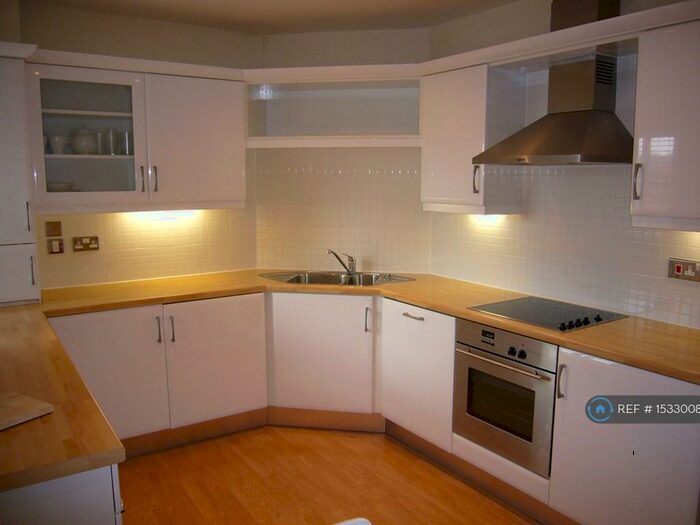 2 Bedroom Flat To Rent In Ladybank Avenue, Fulwood, Preston, PR2