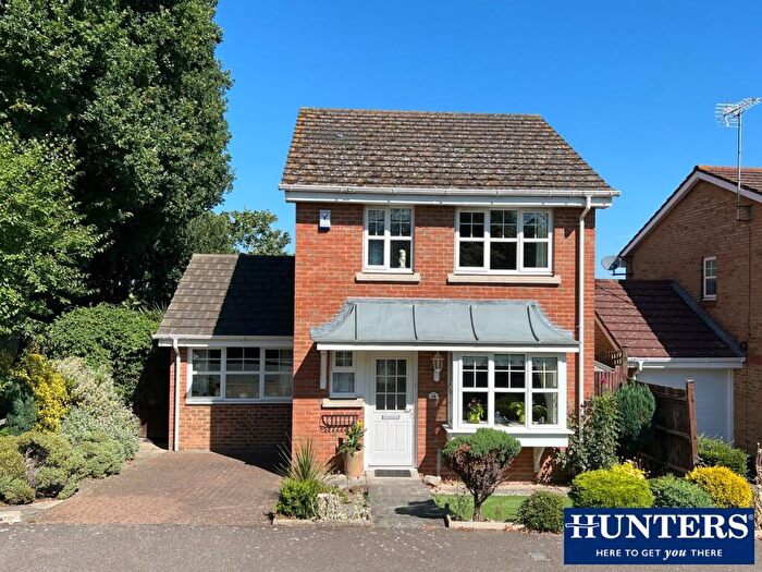 3 Bedroom Property For Sale In Leigh Road, Rochester, Kent, ME3