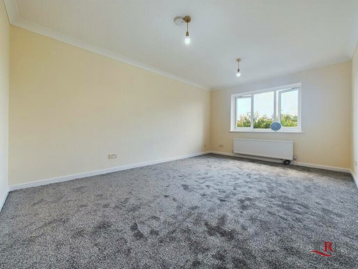 1 Bedroom Flat To Rent In Shepherds Walk Neasden London, NW2