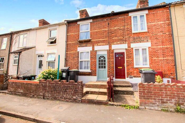 2 Bedroom Terraced House To Rent In Bramley Road, Snodland, ME6