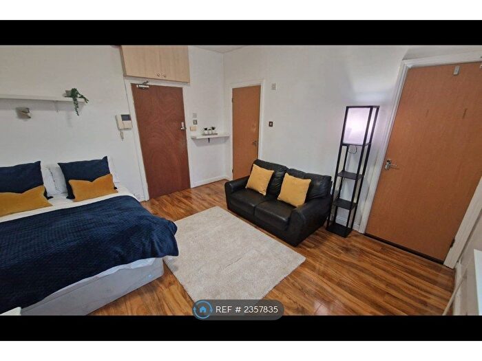 Studio To Rent In Birch Polygon, Manchester, M14
