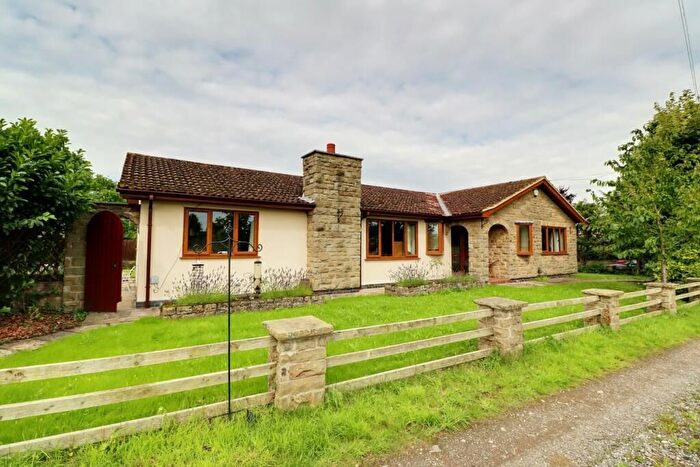 3 Bedroom Detached Bungalow For Sale In Belshaw Lane, Belton, Doncaster, DN9