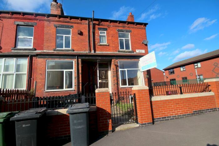4 Bedroom Terraced House To Rent In St Hildas Mount, Leeds, West Yorkshire, LS9