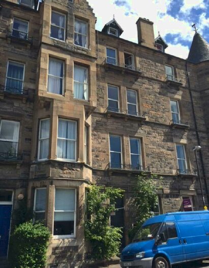 5 Bedroom Flat To Rent In Leamington Terrace, Edinburgh, EH10