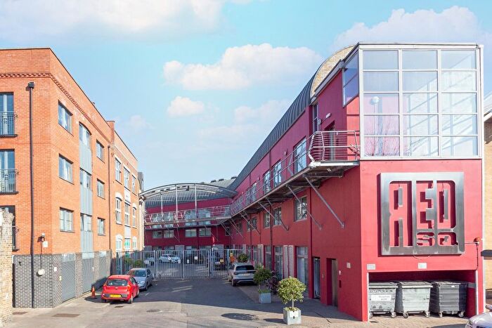 2 Bedroom Flat For Sale In Piano Lane, Carysfort Road, London, N16