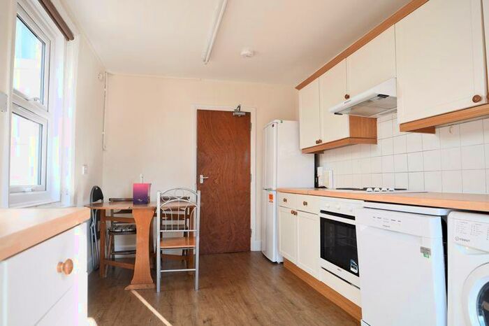 4 Bedroom Terraced House To Rent In Ewhurst Road, Brighton, BN2