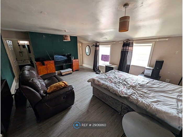 Studio To Rent In Bath St, Southport, PR9