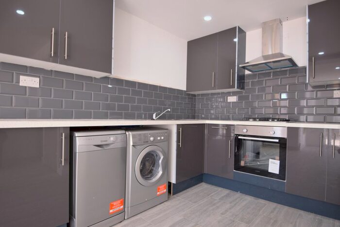 7 Bedroom Terraced House To Rent In Munir Court, Cardiff, CF24