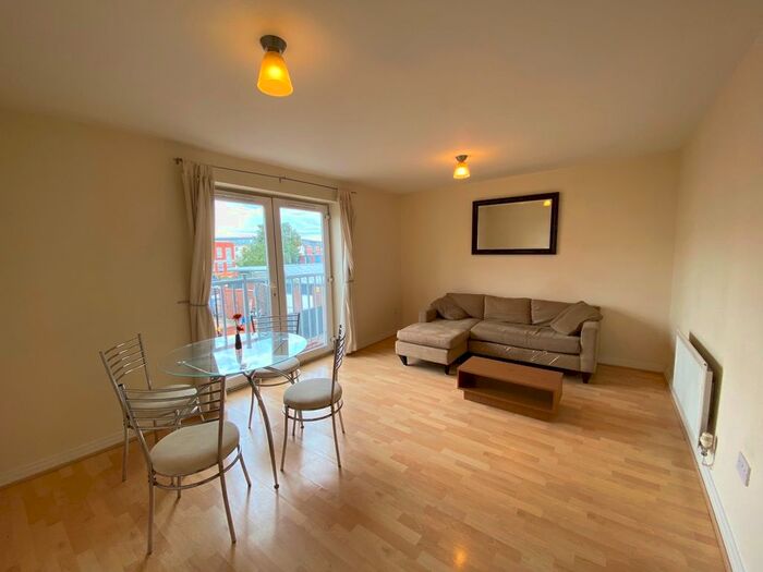 2 Bedroom Flat To Rent In Chamberlain Court, Hockley, Birmingham, B18