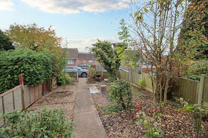 3 Bedroom Terraced House For Sale In Wollaton Avenue, Gedling, Nottingham, NG4