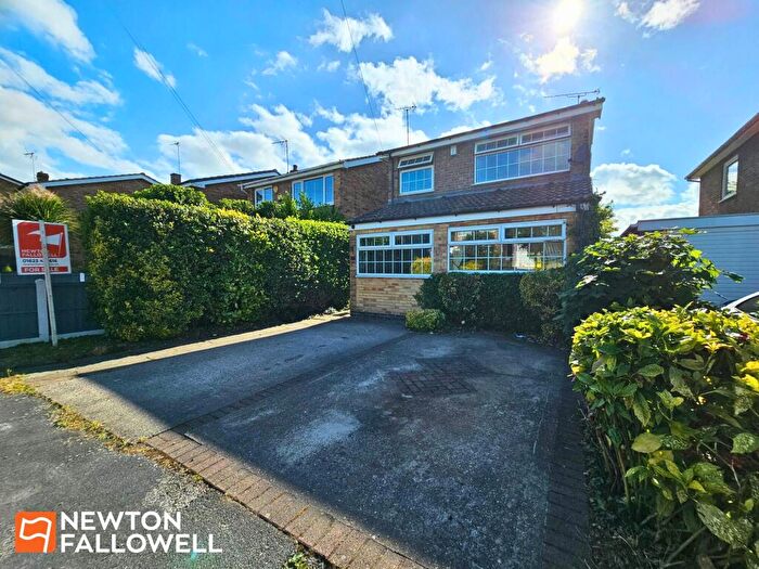3 Bedroom Detached House For Sale In Mickledale Close, Bilsthorpe, NG22